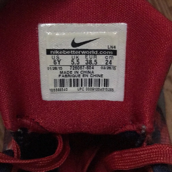 Kobe Limited edition shoes - Picture 2 of 4